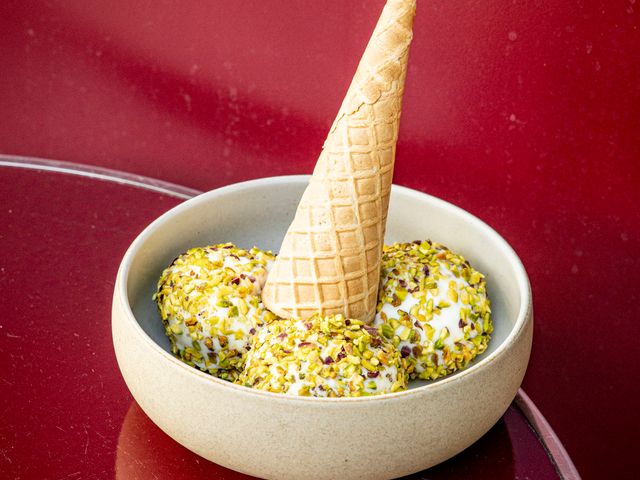 Auteuil Brasserie BACHIR - Achta, glace libanaise artisanale