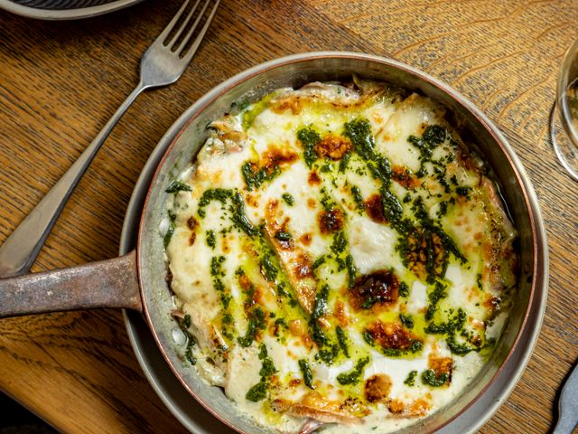 Auteuil Brasserie Camembert rôti