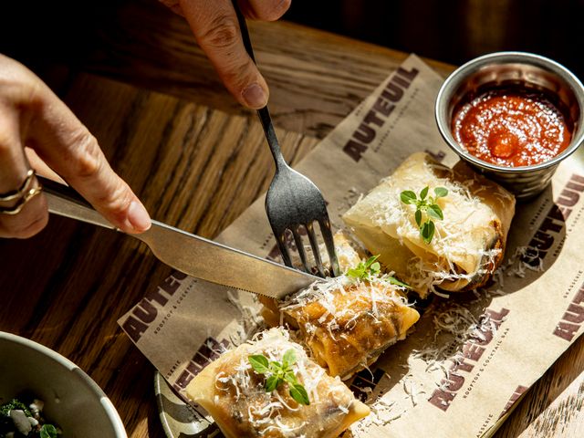 Auteuil Brasserie Croustillants parmigiana