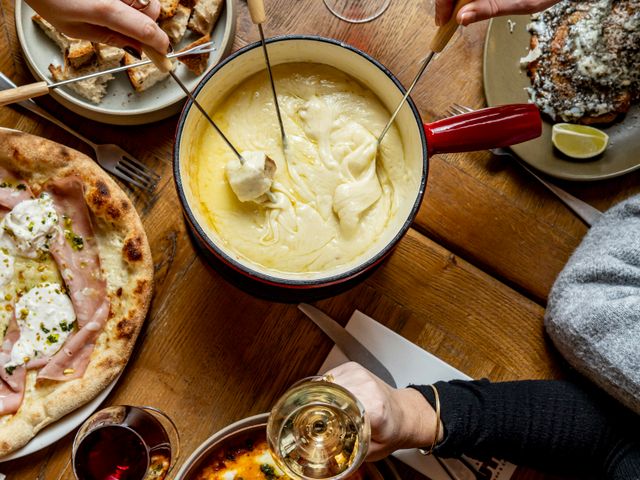 Auteuil Brasserie Fondue italienne